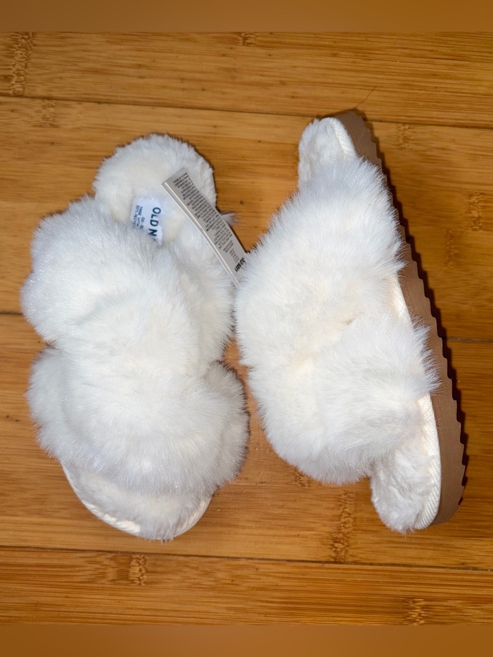 NWT Girl’s Size 12-13 Shoe Size Slippers #slides #cozy